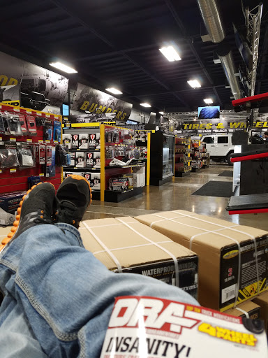 Truck Accessories Store «4 Wheel Parts - Portland - South Tabor», reviews and photos, 2700 SE 82nd Ave, Portland, OR 97266, USA
