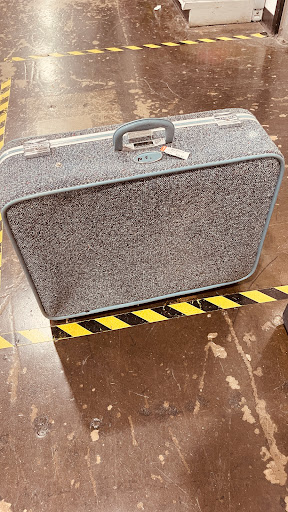 Thrift Store «Goodwill Store and Donation Center», reviews and photos, 3401 Fredericksburg Rd, San Antonio, TX 78201, USA