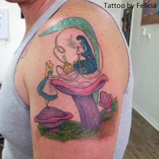 Explore japanese lettering tattoo ideas, creative tattoo ideas in Fort Myers, available at Tiger Lotus Tattoo and Piercing