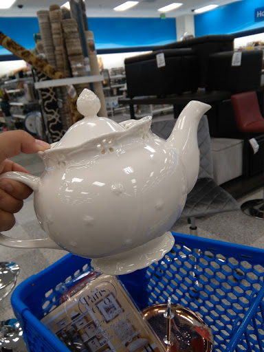 Clothing Store «Ross Dress for Less», reviews and photos, 3093 E Main St, Russellville, AR 72802, USA