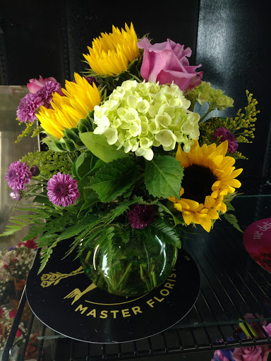 Florist «A Heavenly Florist», reviews and photos, 980 J Clyde Morris Blvd, Newport News, VA 23601, USA