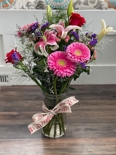 Florist «Anderson Florist and Greenhouse», reviews and photos, 1812 N Detroit St, Warsaw, IN 46580, USA