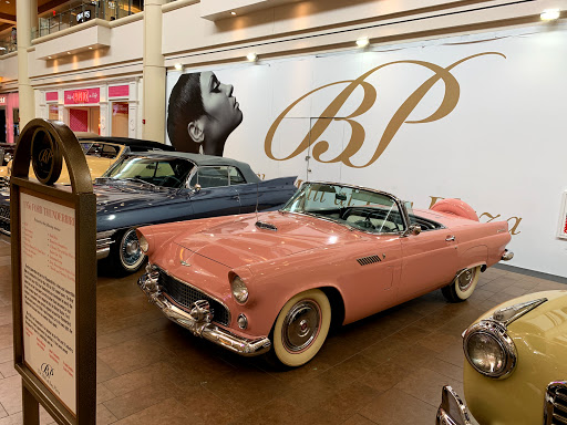 Shopping Mall «Bay Plaza Shopping Center», reviews and photos, 2100 Bartow Ave, Bronx, NY 10475, USA