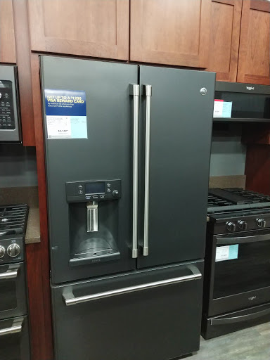 Electronics Store «Best Buy», reviews and photos, 32320 John R Rd, Madison Heights, MI 48071, USA