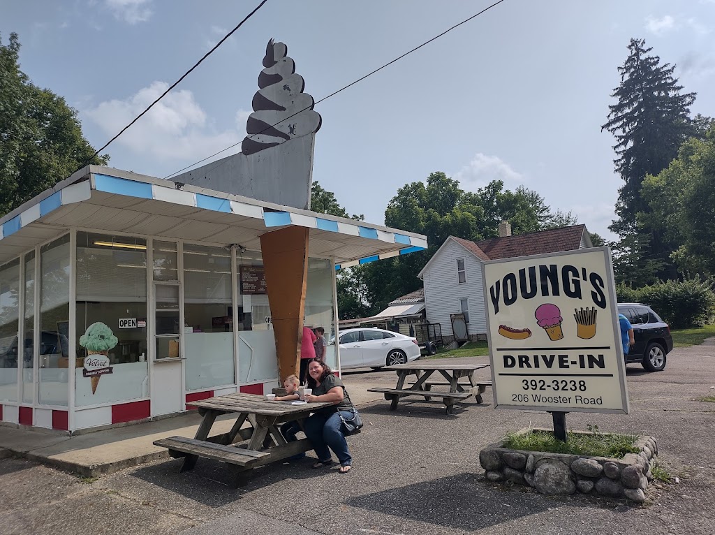Young's Drive-In 43050