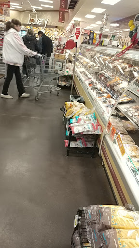 Grocery Store «Weis Markets», reviews and photos, Glenlivet Dr, Allentown, PA 18106, USA