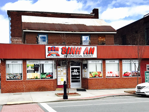 Grocery Store «Binh An Market», reviews and photos, 64 Green St, Worcester, MA 01604, USA
