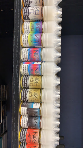 Tobacco Shop «Seaside Smoke and Vape shop», reviews and photos, 575 S Roosevelt Dr b, Seaside, OR 97138, USA