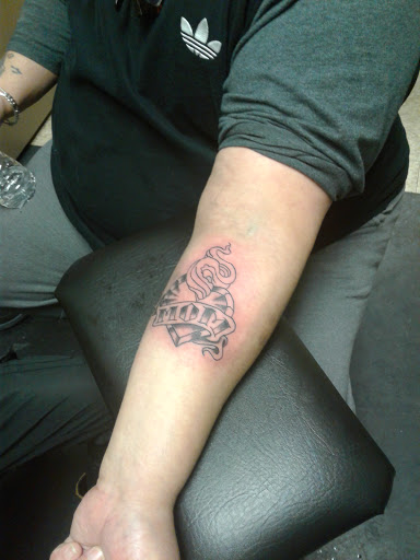 Tattoo Shop «All Tattoos & Body Piercings», reviews and photos, 14304 Pearl Rd, Strongsville, OH 44136, USA
