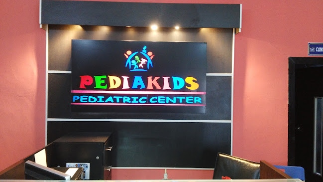 Opiniones de PEDIAKIDS Pediatric Center en Babahoyo - Médico