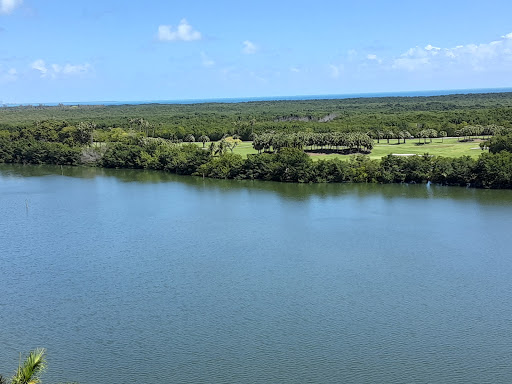Private Golf Course «Deering Bay Yacht and Country Club», reviews and photos, 13610 Deering Bay Dr, Miami, FL 33158, USA