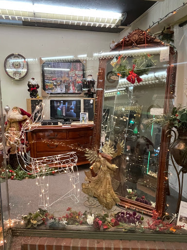 Thrift Store «Twice As Nice-Pottstown», reviews and photos, 233 E High St, Pottstown, PA 19464, USA