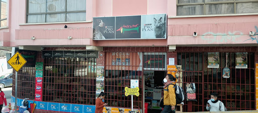 Cat shops in La Paz