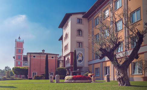 Liceo Scientifico Bonsignori Via Padre M. Cappellazzi, 5, 25010 Remedello di Sopra BS, Italia