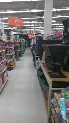 Discount Store «Big Lots», reviews and photos, 725 N University Dr, Coral Springs, FL 33071, USA