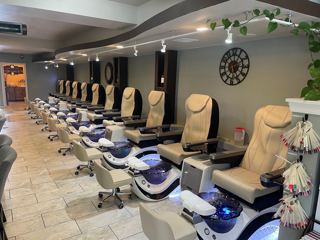 Harvest Moon Nail Bar Lafayette Hill, PA 19444 Services and Reviews