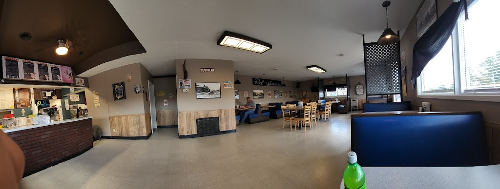 Ice House Drive-In 52208