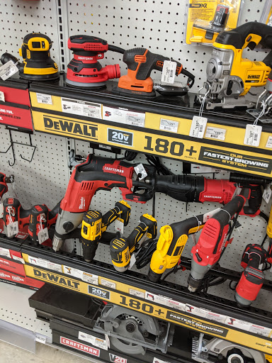 Hardware Store «Ace Hardware of Woodbury», reviews and photos, 690 Main St S, Woodbury, CT 06798, USA