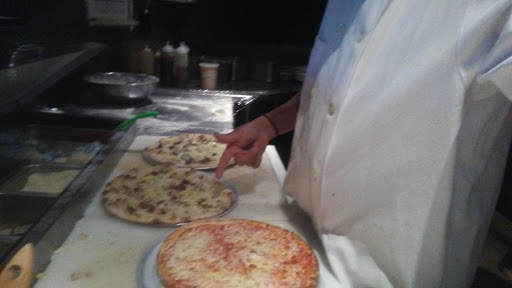 American Restaurant «Kings Boston - Burlington», reviews and photos, 52 Second Ave, Burlington, MA 01803, USA