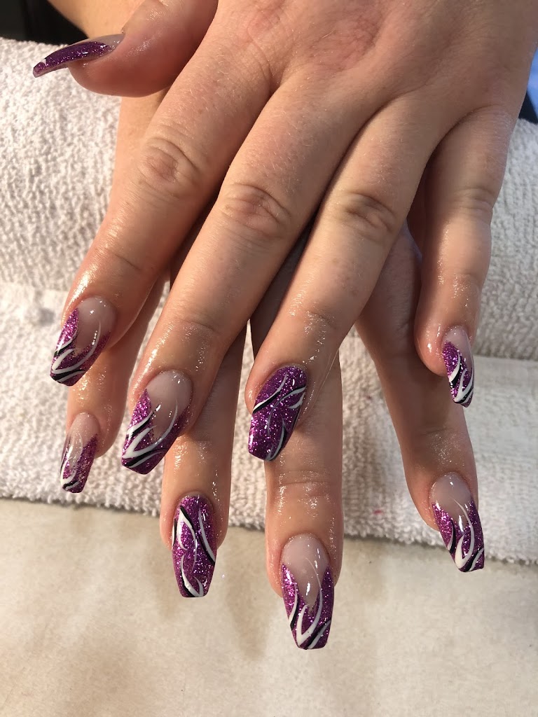 Nails By V 45322
