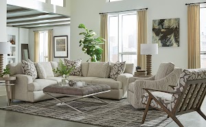 Earlas Furniture & Design Center - photo 6
