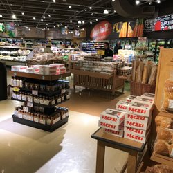 Grocery Store «Strack & Van Til Food Market», reviews and photos, 9632 Cline Ave, Highland, IN 46322, USA