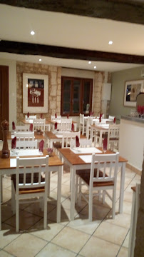 Atmosphère du Restaurant Grill du chateau à Jonzac - n°3