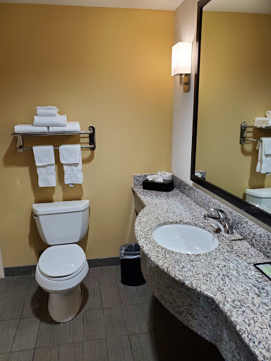 Hotel «Sleep Inn & Suites And Indoor Water Park», reviews and photos, 1840 N Church Rd, Liberty, MO 64068, USA