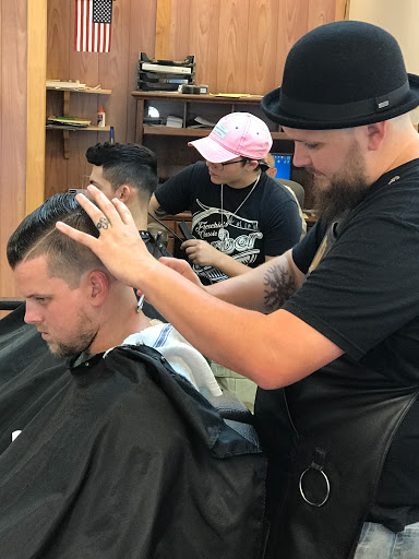 Barber Shop «Frenchie’s Classic Barbershop», reviews and photos, 3781 S Nova Rd A, Port Orange, FL 32127, USA