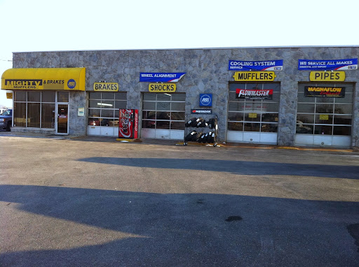 Brake Shop «MIGHTY AUTO CENTER», reviews and photos, 200 E Pulaski Hwy, Elkton, MD 21921, USA