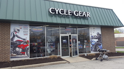 Motorcycle Parts Store «Cycle Gear», reviews and photos, 9128 Marshall Dr, Lenexa, KS 66215, USA