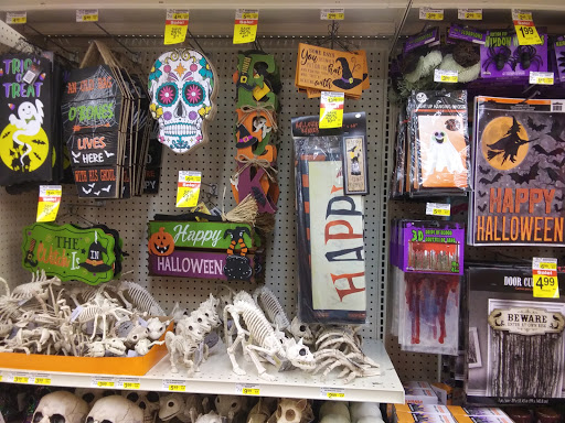 Grocery Store «Jewel-Osco», reviews and photos, 145 S Eastwood Dr, Woodstock, IL 60098, USA