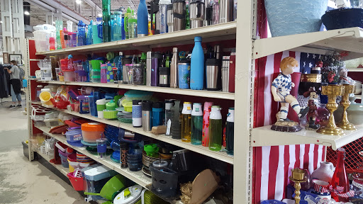 Thrift Store «The Salvation Army Family Store & Donation Center», reviews and photos