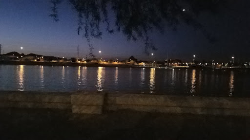 Business Center «State Farm Operations Bldg #2», reviews and photos