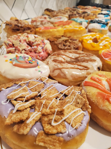 Donut Shop «Donut Licious», reviews and photos, 1535 Spring Cypress Rd, Spring, TX 77388, USA