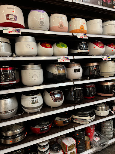 Korean Grocery Store «H Mart», reviews and photos, 38 W 32nd St, New York, NY 10001, USA