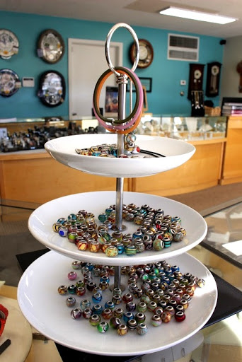 Jewelry Store «Englewood Jewelry & Watch», reviews and photos, 4455 S Broadway #2, Englewood, CO 80113, USA