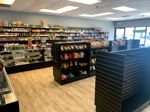 Tobacco Shop «Smoke Hut Smoke Shop», reviews and photos, 11902 Blue Ridge Boulevard g, Grandview, MO 64030, USA