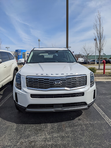 Auto Body Shop «ABRA Auto Body & Glass», reviews and photos, 13668 Britton Park Rd Suite A, Fishers, IN 46038, USA