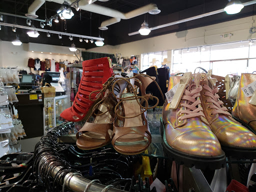 Clothing Store «Fashion Island», reviews and photos, 270 E 5th St, Long Beach, CA 90802, USA