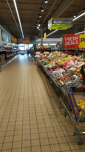 Supermarket «ALDI», reviews and photos, 3409 E Lincolnway, Sterling, IL 61081, USA