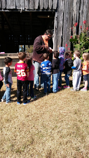 Tourist Attraction «Middleton Farm», reviews and photos, 13250 Cedar Hill Pl, Waldorf, MD 20601, USA