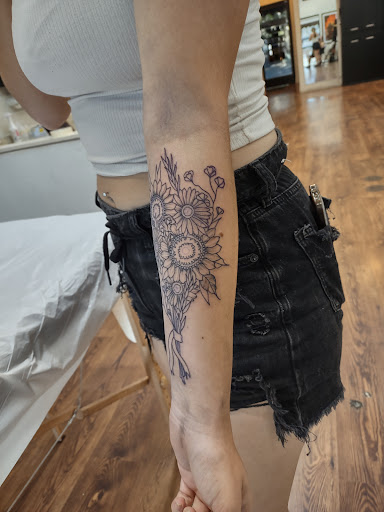 Eye of Jade Tattoo, 319 Main St #200, Chico, CA 95928, USA, 