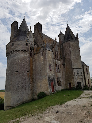 Coop Matha à Neuvicq-le-Château