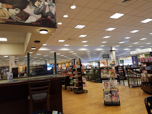 Book Store «Barnes & Noble Booksellers Moorestown», reviews and photos, 1311 Nixon Dr, Moorestown, NJ 08057, USA