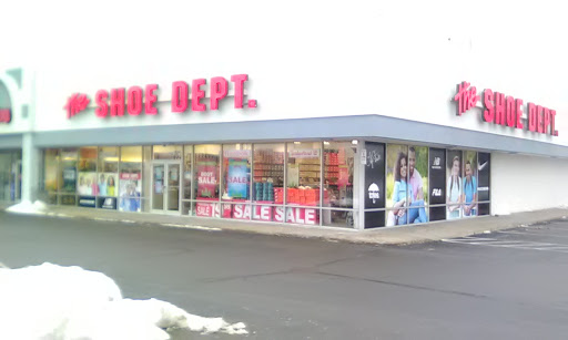 Shoe Store «Shoe Dept.», reviews and photos, 16236 Conneaut Lake Rd, Meadville, PA 16335, USA