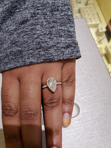 Jewelry Store «Jared The Galleria of Jewelry», reviews and photos, 10027 FM 1960 Bypass Rd E, Humble, TX 77338, USA