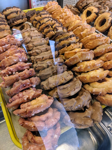 Donut Shop «Happy Donuts», reviews and photos, 2916 Central Ave, Eureka, CA 95501, USA