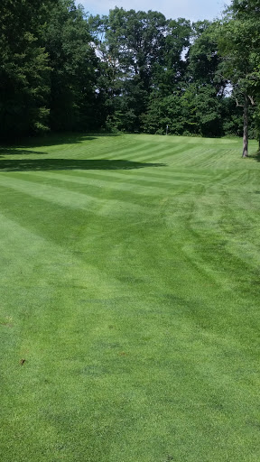 Golf Course «Hickory Nut Golf Course», reviews and photos, 23601 Royalton Rd, Columbia Station, OH 44028, USA
