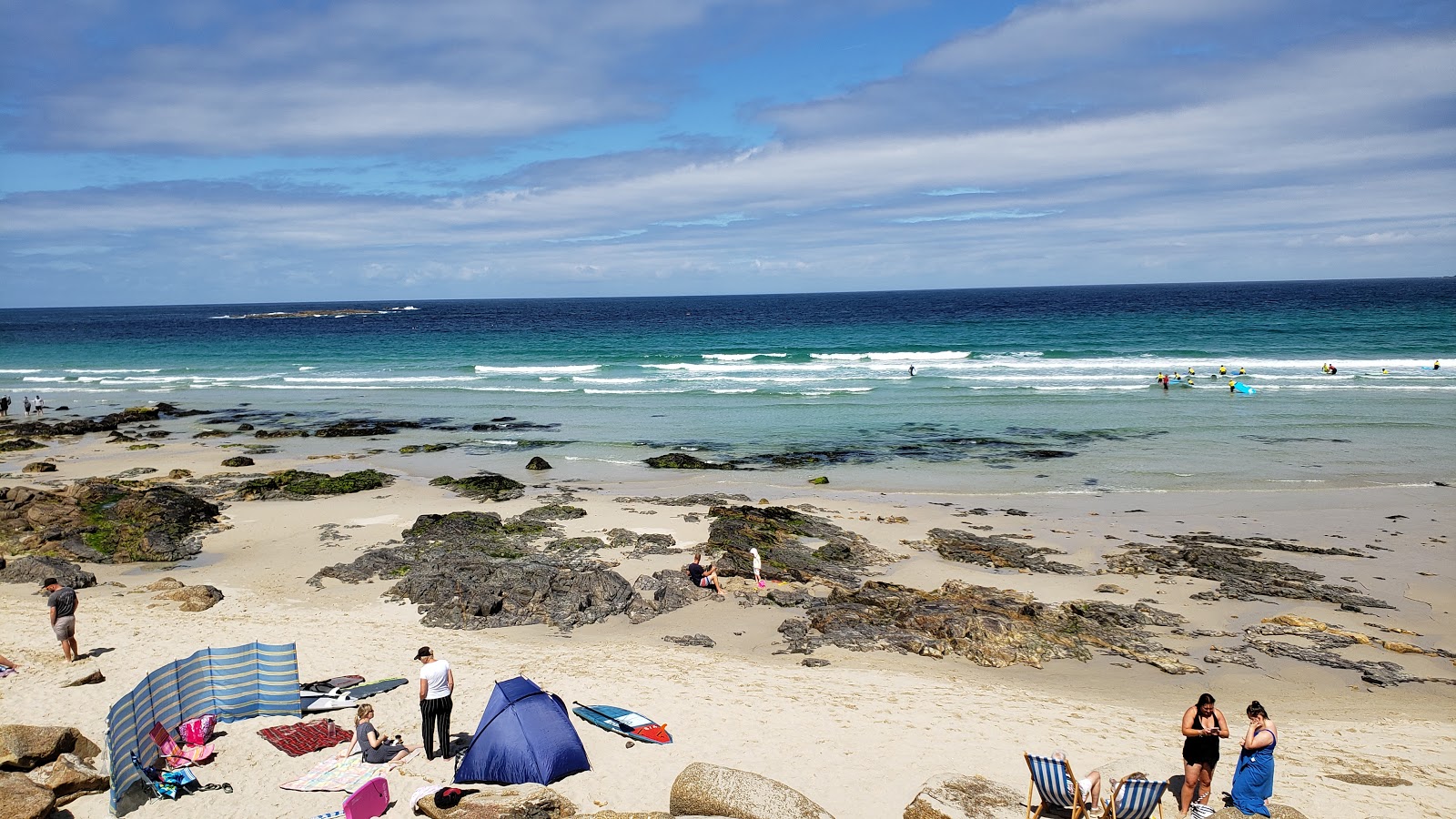 Foto de Praia de Sennen área de comodidades